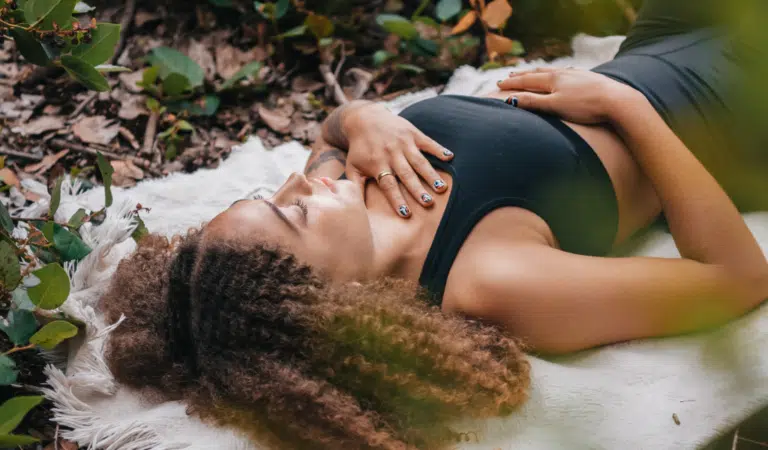 Massage femme bien etre